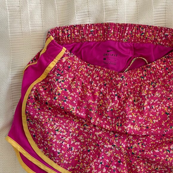 Nike Tempo Icon Clash Women's Running Shorts (S) - Picture 5 of 6